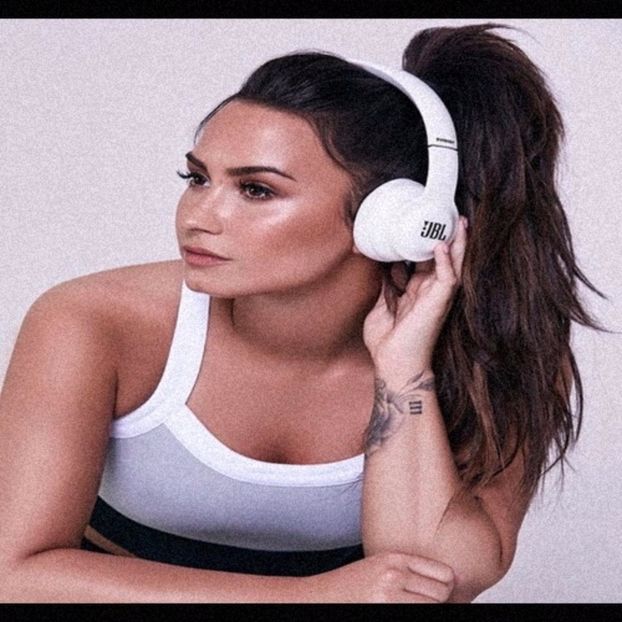 ◤Listen to your heart and don‘t be afraid to follow it◢ 　　　　┋29 APRILIE 2017 ♡ - get lost in what you love challnge