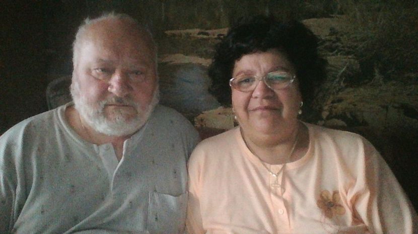 Asa a inceput aniversarea de 40 de ani de la logodna. - 2017 Aniversare 40 de ani de la logodna Anamaria-Aurel 1mai