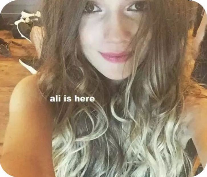 104809373_YMHOOPZ - raluca - viata reala