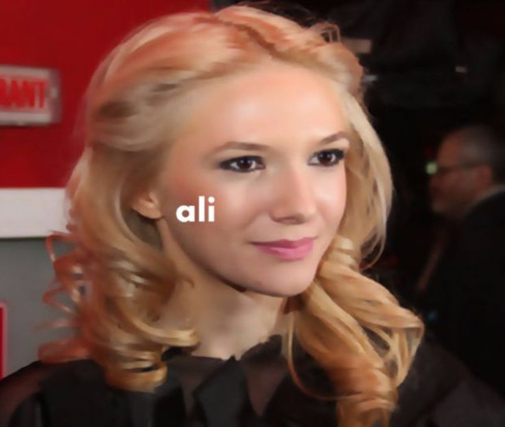 105070253_PJQSYEW3 - raluca - viata reala