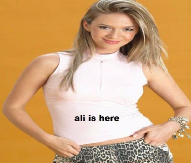 105070949_FSRRJGU - raluca - viata reala