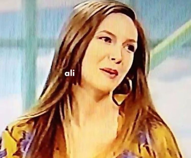 107782870_WGTETBN3 - raluca - viata reala