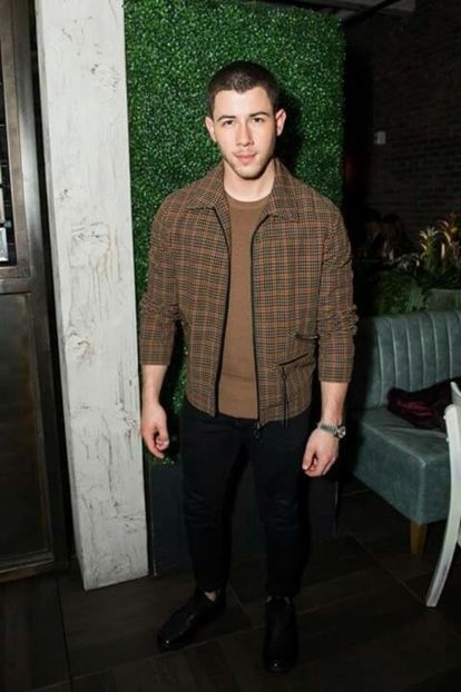 large (4) - nick jonas