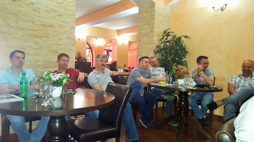 2017-05-07 13.15.26 (2) - 2--PORUMBARI PASARARI PRIETENI