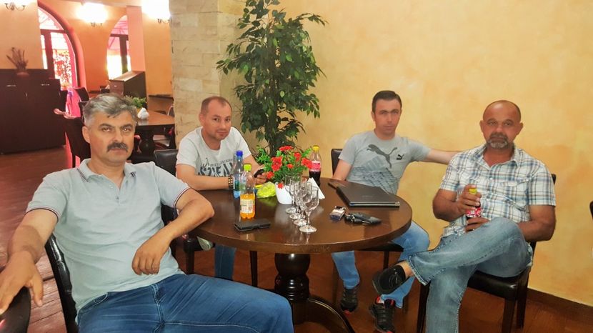 2017-05-07 11.31.11 (2) - 2--PORUMBARI PASARARI PRIETENI