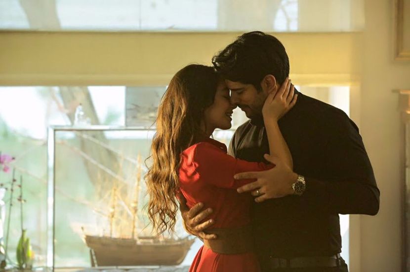 C4TKY5_WYAIAwat - nihan si kemal