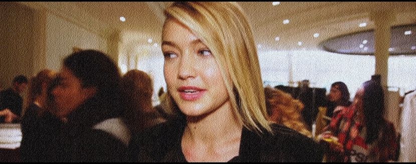 — „Nu e nimic atât de grav, Ted, pur şi simplu chiar nu mă simt bine, de azi-dimineaţă continui să - Ep01 l Touch your body with mine