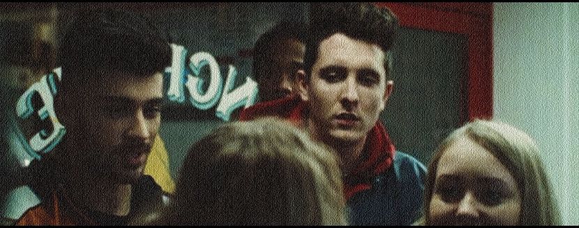 — „Cred că ai uitat ceva.” Deşi îl priveam în continuare, sprâncenele mi se adună la mijloc, căci, - Ep01 l Touch your body with mine