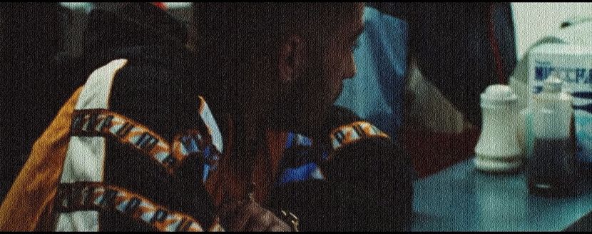 — „A fost o glumă.” Nici nu apuc să-mi termin ideea căci el mă întrerupe, tonul lui fiind într- - Ep01 l Touch your body with mine