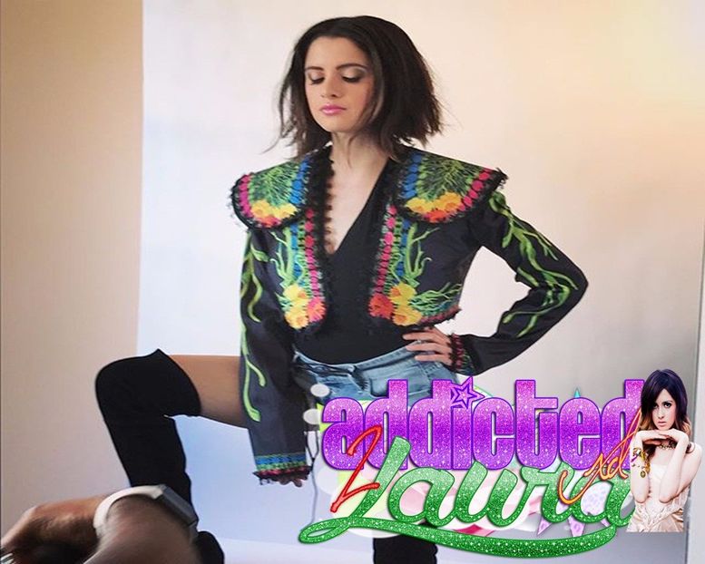  - A thousand Reasons To Feel LOVE