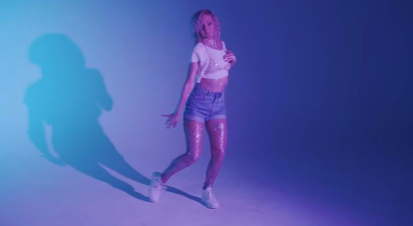 bandicam 2017-05-16 19-15-53-517 - A - Nanana - 2