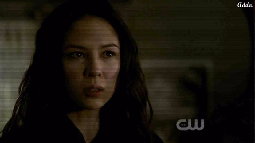 - *se loveste de el in timp ce mergea* Uita-te pe unde mergi, do;bitocule. - xo - Episode 02