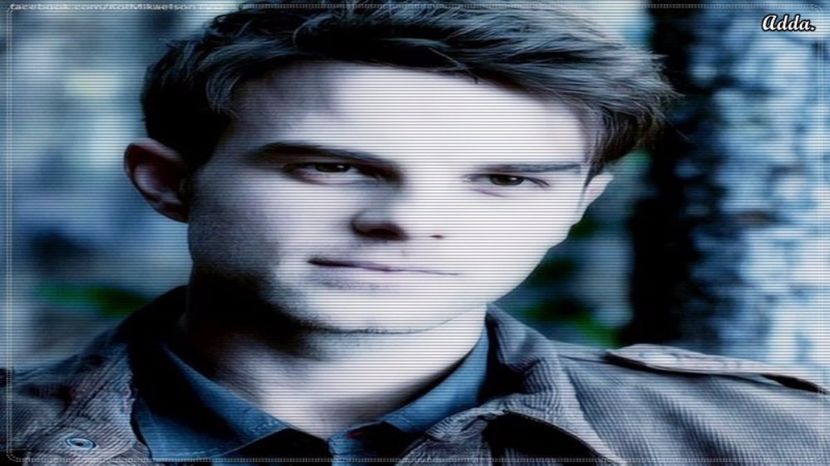 - *palm face, se face ca nu aude baza;coniile,  iesind cu ea* - xo - Episode 02