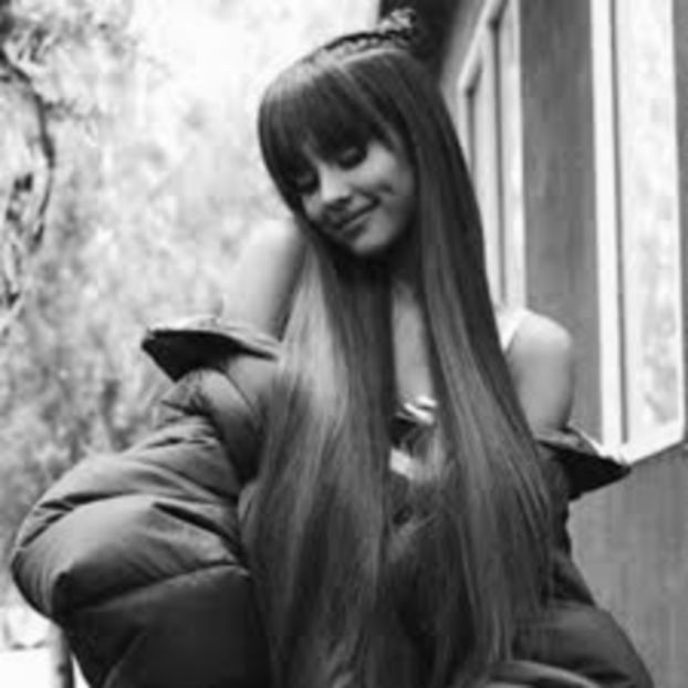 Ariana-Grande - Ariana Grande