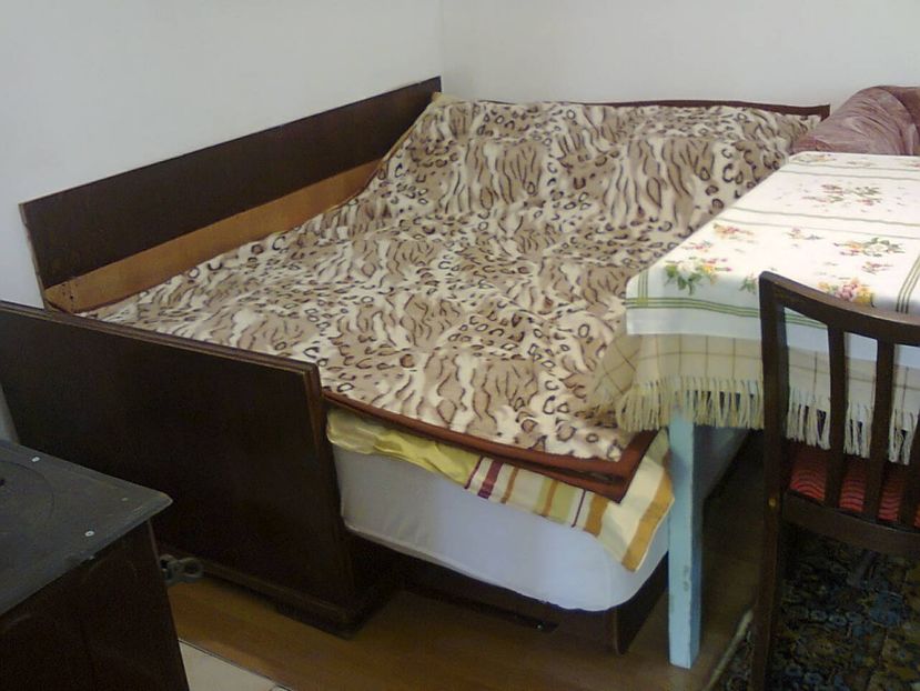 Azi 19 mai, am terminat marea aventura de renovare. - 2017 RENOVARE CABANA DE LA GRADINA 2 - 17 mai