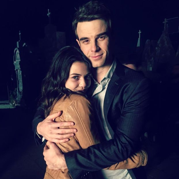 ajutor nu am poze cu davina. dar sal. ;x - here - episode 52 - done