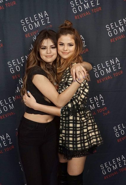  - a selena twins - ps manip