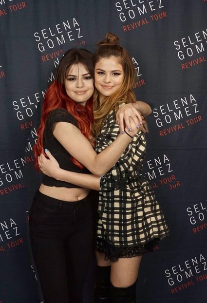  - a selena twins - ps manip