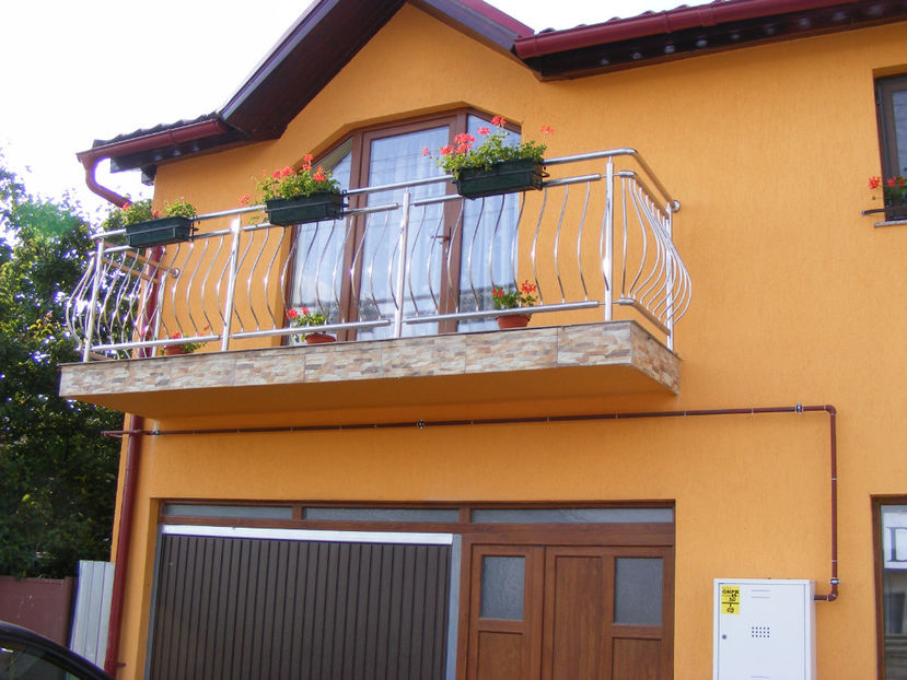 nou 052 - NOUL DOMICILIU