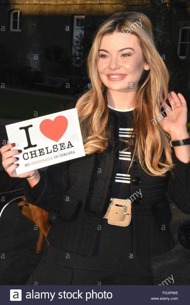 made-in-chelsea-star-georgia-toffolo-joins-the-no-crossrail-in-chelsea-FGXPW5 - toff georgia