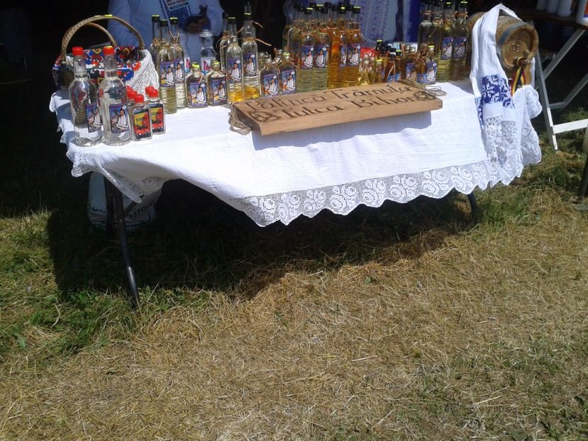 Fotografie0104 - 20---expozitie banatagralim 27 05 2017