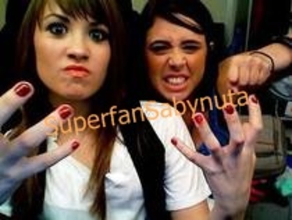 Demi Lovato - Poze rare Demi Lovato