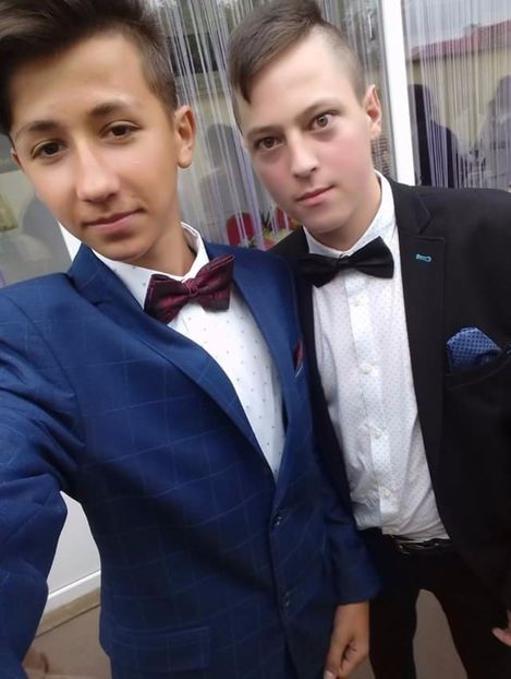  - 2017 - Banchet - clasa a VIII a