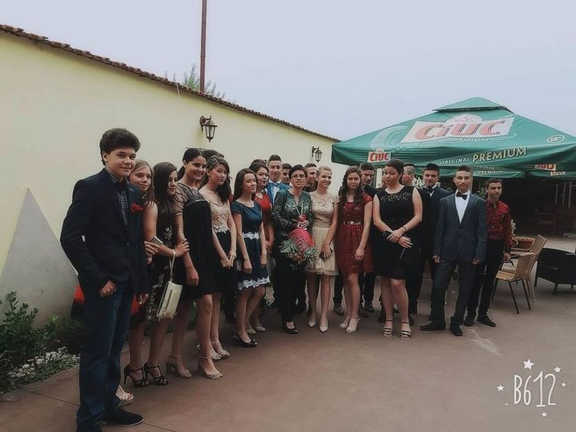  - 2017 - Banchet - clasa a VIII a