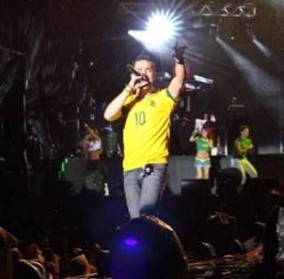 Alfonso Herrera (85)