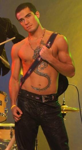 Alfonso Herrera (121)