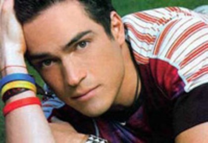 Alfonso Herrera (122)
