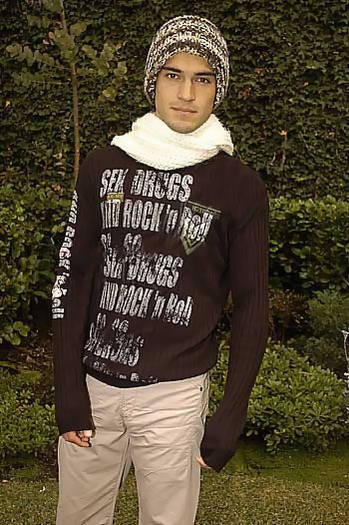 Alfonso Herrera (134) - Alfonso Poncho Herrera