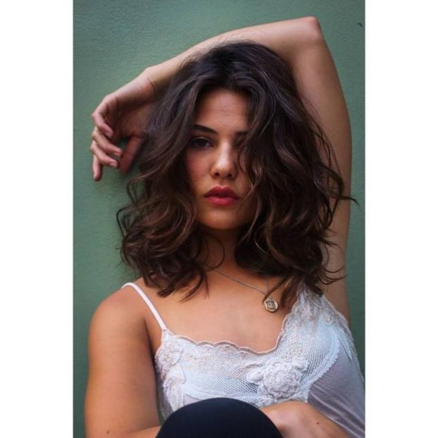 e92ff8986f37a5889df33c0c3d6d0f94 - danielle campbell