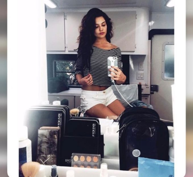 large (22) - danielle campbell