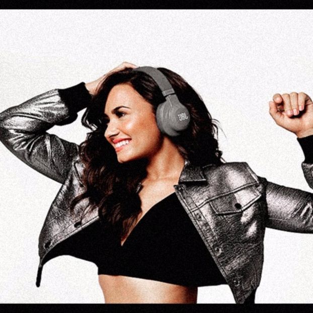 ◤Being happy is a personal thing and it really has nothing to do with anyone else◢ 　　　　┋3 IUNIE 2017 - trying to be a rainbow challenge2