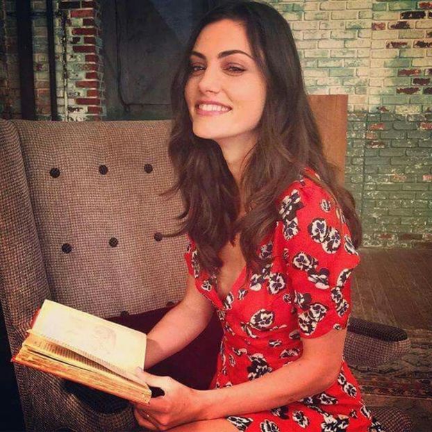 2971974b5f68db0e06962edcb89a6624 - phoebe tonkin
