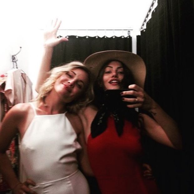 large (31) - phoebe tonkin