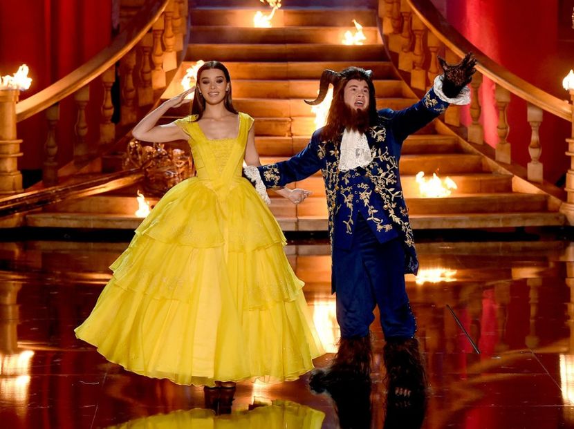 2017+MTV+Movie+TV+Awards+Show+4G9EvrQ1fbrx - hailee steinfelddd