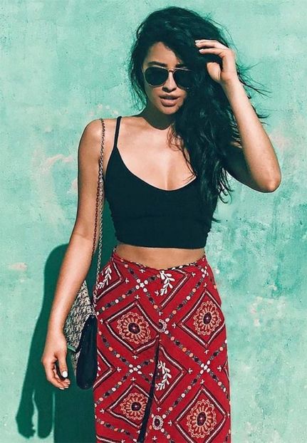 0f3eead0edebd076ac7517fd4f8b07c8 - shay mitchell