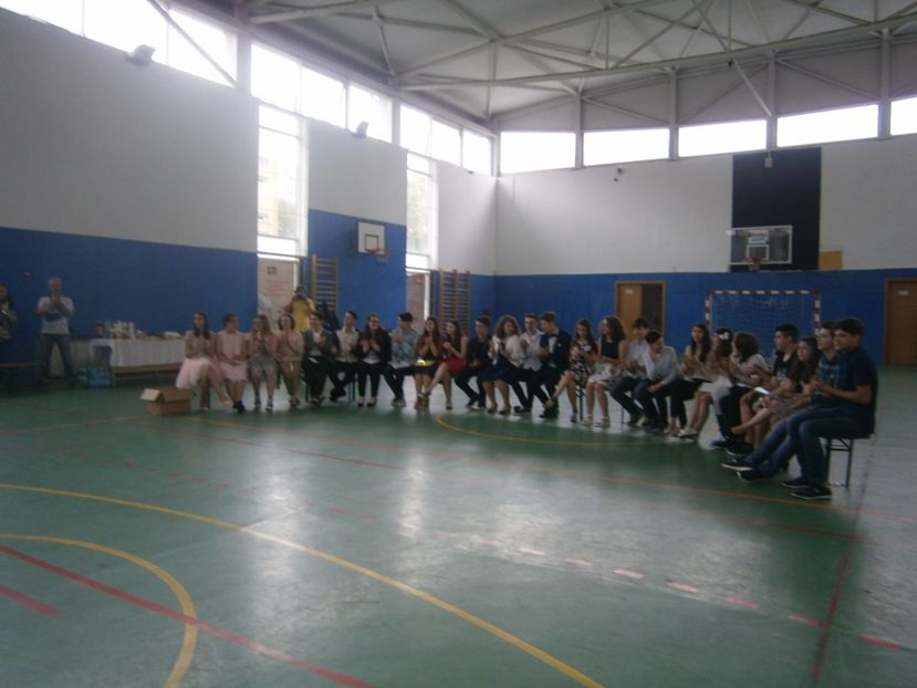 P6090221 - ULTIMUL CLOPOȚEL