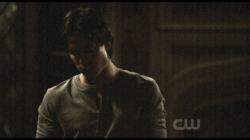 ━  Trecut acum..❞ Îi cuprinde mâinile cu ale lui, îndepărtându-i-le uşor de pe faţă, urmând ca - 05 x you ll never be alone again