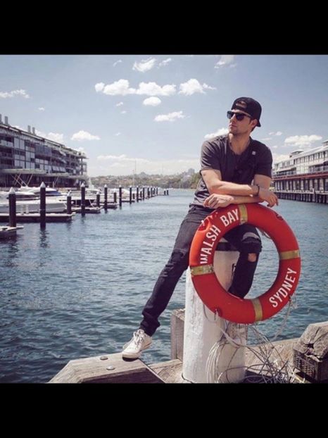 large (21) - nathaniel buzolic