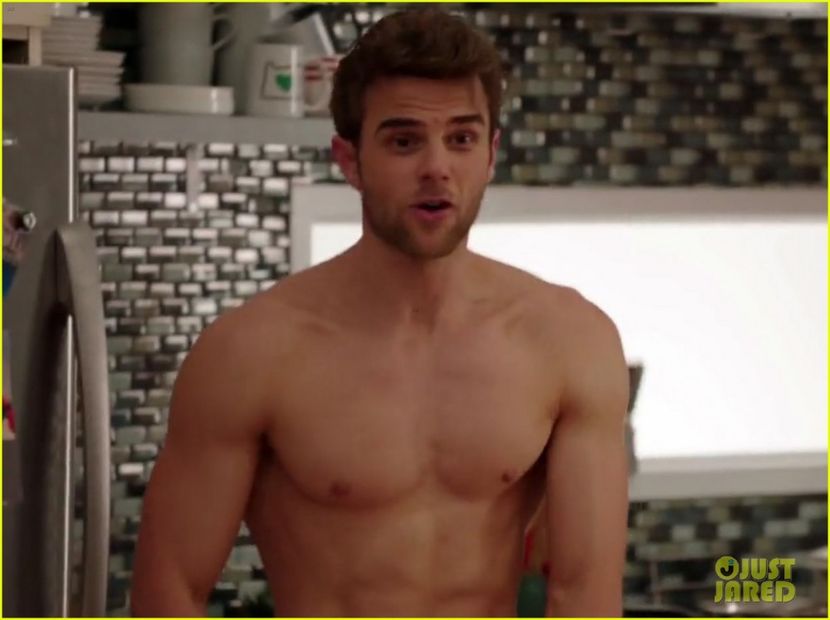 nathaniel-buzolic-shirtless-significant-mother-01 - nathaniel buzolic