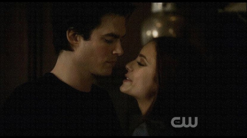 ━ Să rămână serios. ❝Nu, te pun pe tine să-i dansezi casierului şi plătim aşa, nu vrei?❞ - 05 x you ll never be alone again