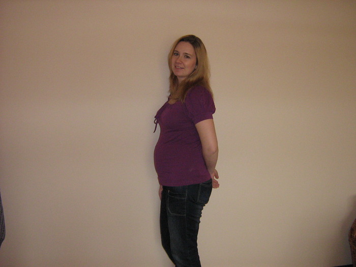 22 de saptamani - 2010 - o mamica cu burtica