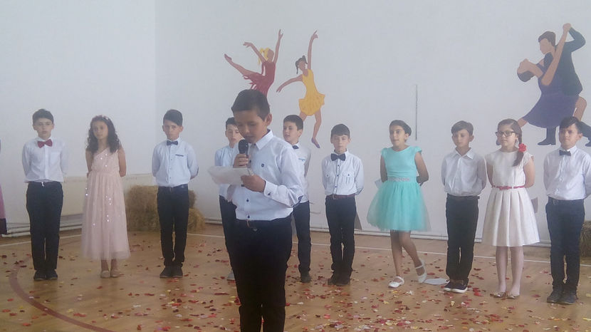  - curs festiv clasa a IV a promotia 2017