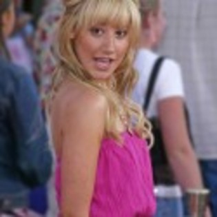 poze-ashley-tisdale-12-125x125