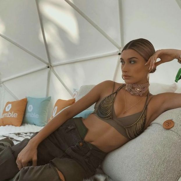 large (3) - hailey baldwin