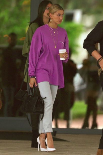 large (15) - hailey baldwin
