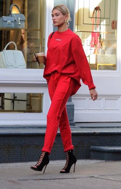 large (31) - hailey baldwin